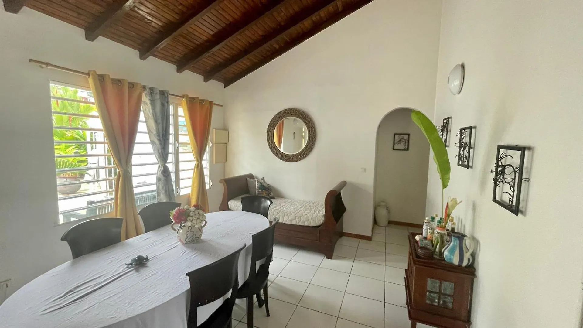 Hébergement de vacances Cottage Palmier Rouge Trinité  Martinique